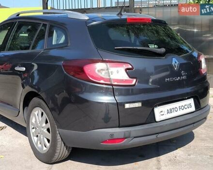 Серый Рено Меган, объемом двигателя 2 л и пробегом 243 тыс. км за 7190 $, фото 7 на Automoto.ua