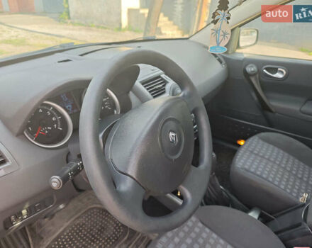 Серый Рено Меган, объемом двигателя 1.6 л и пробегом 185 тыс. км за 6250 $, фото 8 на Automoto.ua