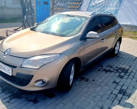 Рено Меган 2009 у Запоріжжя на Automoto.ua Сірий Рено Меган, об'ємом двигуна 1.5 л та пробігом 343 тис. км за 6300 $, фото 1 на Automoto.ua