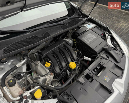 Сірий Рено Меган, об'ємом двигуна 1.6 л та пробігом 196 тис. км за 7850 $, фото 124 на Automoto.ua