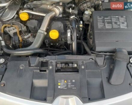 Рено Меган 2009 в Николаеве на Automoto.ua Серый Рено Меган, объемом двигателя 1.46 л и пробегом 264 тыс. км за 6400 $, фото 10 на Automoto.ua