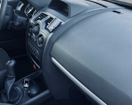 Серый Рено Меган, объемом двигателя 1.46 л и пробегом 213 тыс. км за 5699 $, фото 24 на Automoto.ua