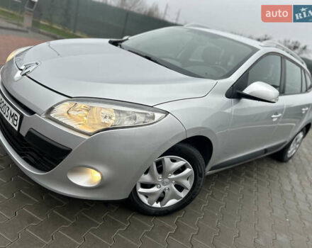 Сірий Рено Меган, об'ємом двигуна 1.6 л та пробігом 172 тис. км за 7450 $, фото 3 на Automoto.ua