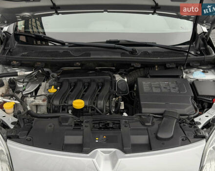 Сірий Рено Меган, об'ємом двигуна 1.6 л та пробігом 196 тис. км за 7850 $, фото 118 на Automoto.ua