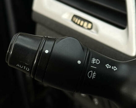 Серый Рено Меган, объемом двигателя 1.46 л и пробегом 293 тыс. км за 6299 $, фото 17 на Automoto.ua