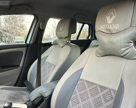 Сірий Рено Меган, об'ємом двигуна 1.46 л та пробігом 249 тис. км за 6999 $, фото 8 на Automoto.ua