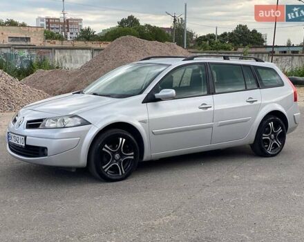 Серый Рено Меган, объемом двигателя 1.46 л и пробегом 230 тыс. км за 5500 $, фото 1 на Automoto.ua