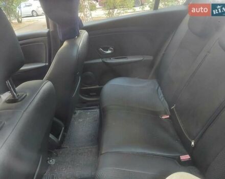 Сірий Рено Меган, об'ємом двигуна 2 л та пробігом 243 тис. км за 6500 $, фото 6 на Automoto.ua