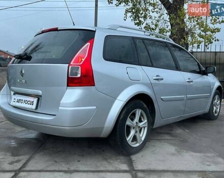 Серый Рено Меган, объемом двигателя 1.6 л и пробегом 263 тыс. км за 5590 $, фото 6 на Automoto.ua