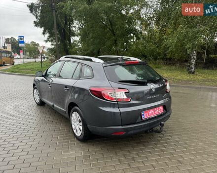 Серый Рено Меган, объемом двигателя 1.6 л и пробегом 231 тыс. км за 7800 $, фото 8 на Automoto.ua