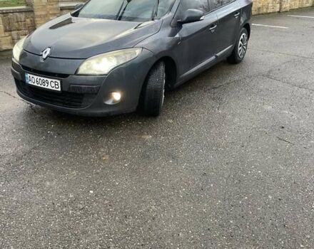 Сірий Рено Меган, об'ємом двигуна 1.46 л та пробігом 230 тис. км за 6700 $, фото 1 на Automoto.ua