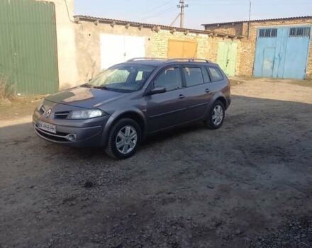 Рено Меган 2009 в Ровно на Automoto.ua Серый Рено Меган, объемом двигателя 1.5 л и пробегом 280 тыс. км за 6000 $, фото 15 на Automoto.ua