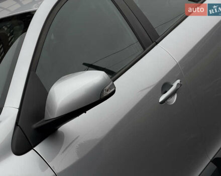 Сірий Рено Меган, об'ємом двигуна 1.6 л та пробігом 196 тис. км за 7850 $, фото 116 на Automoto.ua