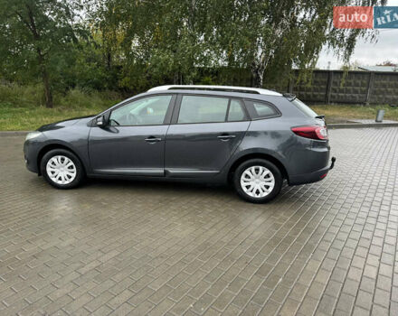 Серый Рено Меган, объемом двигателя 1.6 л и пробегом 231 тыс. км за 7800 $, фото 30 на Automoto.ua