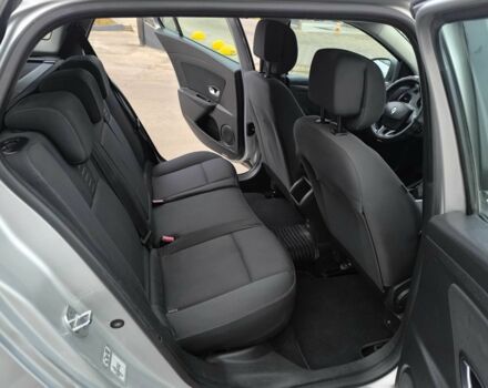 Сірий Рено Меган, об'ємом двигуна 1.5 л та пробігом 223 тис. км за 6700 $, фото 18 на Automoto.ua