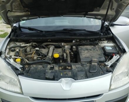 Серый Рено Меган, объемом двигателя 1.5 л и пробегом 264 тыс. км за 7700 $, фото 7 на Automoto.ua