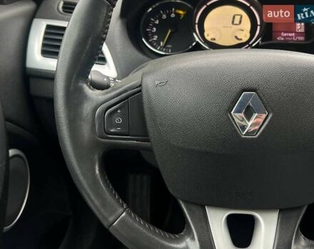 Сірий Рено Меган, об'ємом двигуна 2 л та пробігом 243 тис. км за 6890 $, фото 17 на Automoto.ua