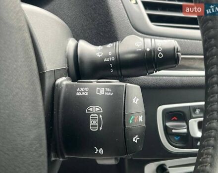 Сірий Рено Меган, об'ємом двигуна 2 л та пробігом 243 тис. км за 6890 $, фото 19 на Automoto.ua