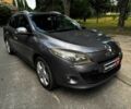 Рено Меган 2009 у Києві на Automoto.ua Сірий Рено Меган, об'ємом двигуна 1.4 л та пробігом 267 тис. км за 5390 $, фото 1 на Automoto.ua