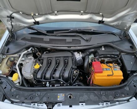 Сірий Рено Меган, об'ємом двигуна 1.6 л та пробігом 260 тис. км за 3750 $, фото 20 на Automoto.ua