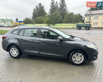 Серый Рено Меган, объемом двигателя 1.6 л и пробегом 231 тыс. км за 7800 $, фото 18 на Automoto.ua