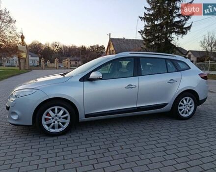 Серый Рено Меган, объемом двигателя 1.6 л и пробегом 195 тыс. км за 6800 $, фото 55 на Automoto.ua