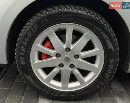 Сірий Рено Меган, об'ємом двигуна 1.6 л та пробігом 196 тис. км за 7850 $, фото 67 на Automoto.ua