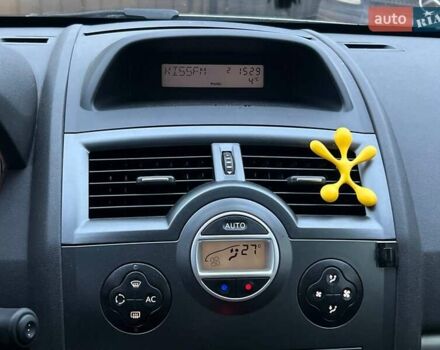 Серый Рено Меган, объемом двигателя 1.6 л и пробегом 263 тыс. км за 5590 $, фото 19 на Automoto.ua