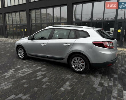 Сірий Рено Меган, об'ємом двигуна 1.6 л та пробігом 196 тис. км за 7850 $, фото 21 на Automoto.ua