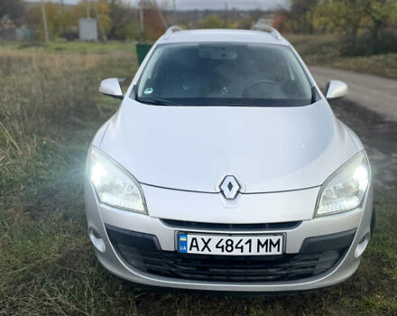 Сірий Рено Меган, об'ємом двигуна 1.6 л та пробігом 219 тис. км за 7500 $, фото 2 на Automoto.ua
