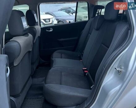 Серый Рено Меган, объемом двигателя 1.6 л и пробегом 263 тыс. км за 5590 $, фото 9 на Automoto.ua