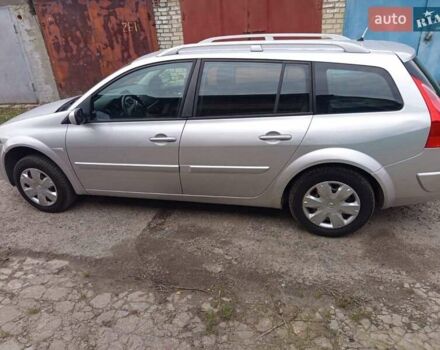 Серый Рено Меган, объемом двигателя 1.6 л и пробегом 198 тыс. км за 5800 $, фото 16 на Automoto.ua