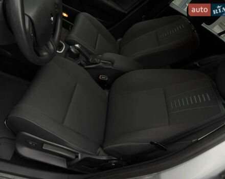 Сірий Рено Меган, об'ємом двигуна 1.6 л та пробігом 196 тис. км за 7850 $, фото 82 на Automoto.ua