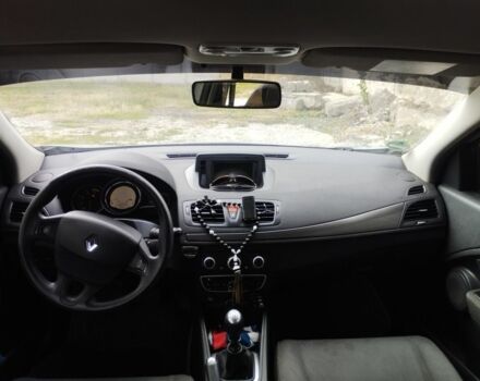 Серый Рено Меган, объемом двигателя 1.5 л и пробегом 264 тыс. км за 7700 $, фото 9 на Automoto.ua