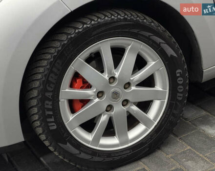 Сірий Рено Меган, об'ємом двигуна 1.6 л та пробігом 196 тис. км за 7850 $, фото 117 на Automoto.ua