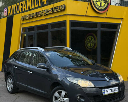 Серый Рено Меган, объемом двигателя 1.46 л и пробегом 293 тыс. км за 6299 $, фото 2 на Automoto.ua