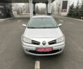 Серый Рено Меган, объемом двигателя 1.6 л и пробегом 219 тыс. км за 6250 $, фото 2 на Automoto.ua