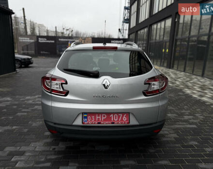 Сірий Рено Меган, об'ємом двигуна 1.6 л та пробігом 196 тис. км за 7850 $, фото 35 на Automoto.ua
