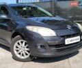 Серый Рено Меган, объемом двигателя 2 л и пробегом 243 тыс. км за 7190 $, фото 3 на Automoto.ua