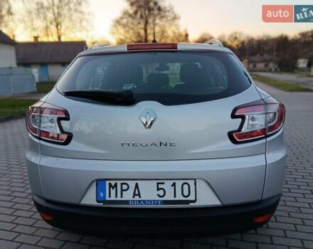 Серый Рено Меган, объемом двигателя 1.6 л и пробегом 195 тыс. км за 6800 $, фото 53 на Automoto.ua