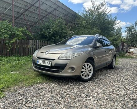 Сірий Рено Меган, об'ємом двигуна 1.5 л та пробігом 260 тис. км за 7003 $, фото 1 на Automoto.ua