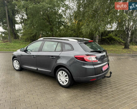 Серый Рено Меган, объемом двигателя 1.6 л и пробегом 231 тыс. км за 7800 $, фото 7 на Automoto.ua