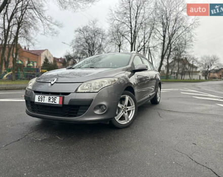 Серый Рено Меган, объемом двигателя 1.6 л и пробегом 176 тыс. км за 6500 $, фото 3 на Automoto.ua