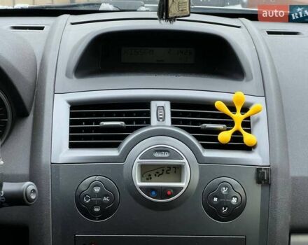 Сірий Рено Меган, об'ємом двигуна 1.6 л та пробігом 263 тис. км за 5290 $, фото 18 на Automoto.ua