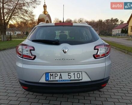 Серый Рено Меган, объемом двигателя 1.6 л и пробегом 195 тыс. км за 6800 $, фото 4 на Automoto.ua