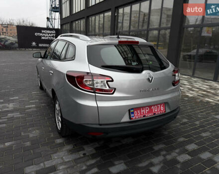 Сірий Рено Меган, об'ємом двигуна 1.6 л та пробігом 196 тис. км за 7850 $, фото 30 на Automoto.ua