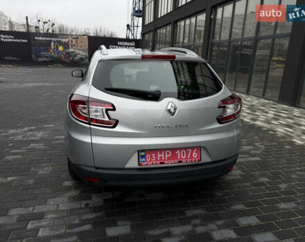 Сірий Рено Меган, об'ємом двигуна 1.6 л та пробігом 196 тис. км за 7850 $, фото 32 на Automoto.ua