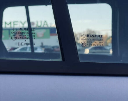 Серый Рено Меган, объемом двигателя 1.46 л и пробегом 213 тыс. км за 5699 $, фото 12 на Automoto.ua