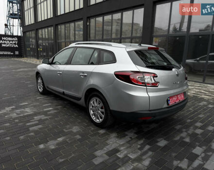 Сірий Рено Меган, об'ємом двигуна 1.6 л та пробігом 196 тис. км за 7850 $, фото 24 на Automoto.ua