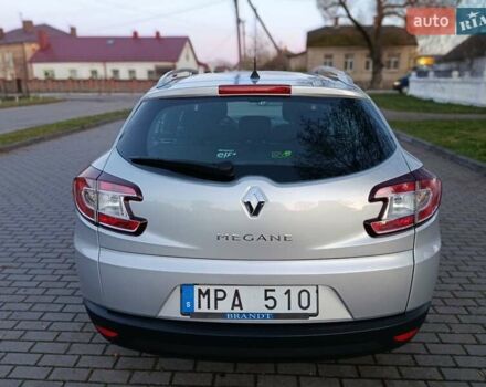 Серый Рено Меган, объемом двигателя 1.6 л и пробегом 195 тыс. км за 6800 $, фото 69 на Automoto.ua